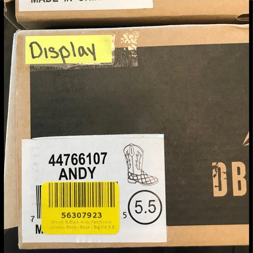 NEW Double Barrel Patchwork Boots with Square Toe - Picture 8 of 9